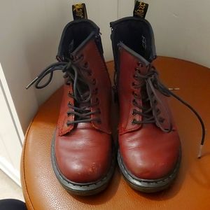 Dr. martens boots (burgundy)